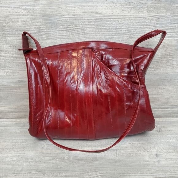 Vintage Eel skin quilted zip top cross body bag - Picture 1 of 13